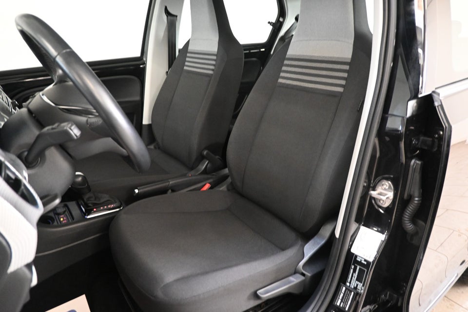 VW e-Up! High Up! 5d