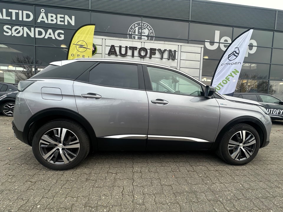 Peugeot 3008 1,6 Hybrid Allure Pack EAT8 5d