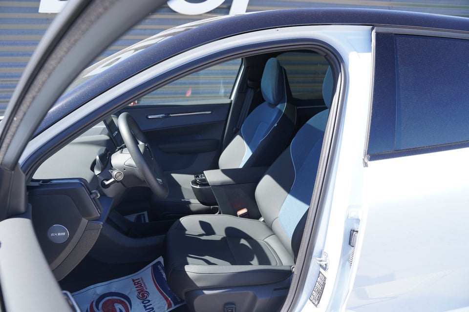 Volvo EX30 Twin Performance Ultra 5d