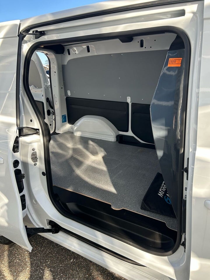 Nissan Townstar 45 N-Connecta L2H1