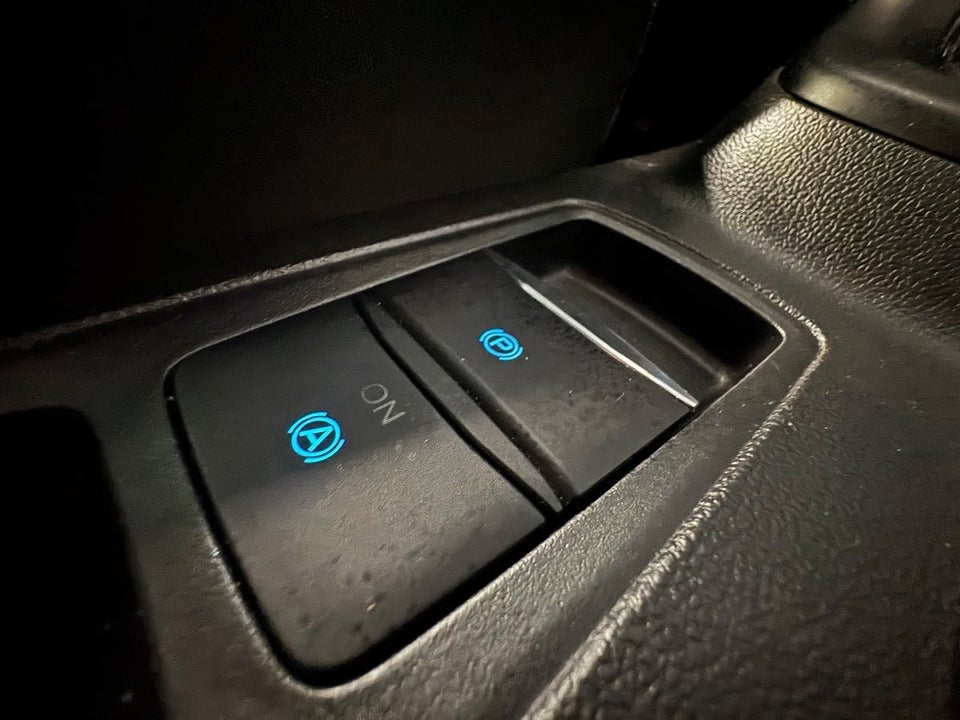 Ford Focus 1,0 EcoBoost mHEV Titanium 5d