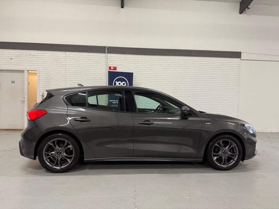 Ford Focus 1,0 EcoBoost ST-Line 5d