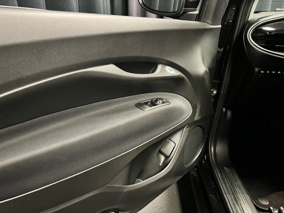 Fiat 500e 42 Icon 3d