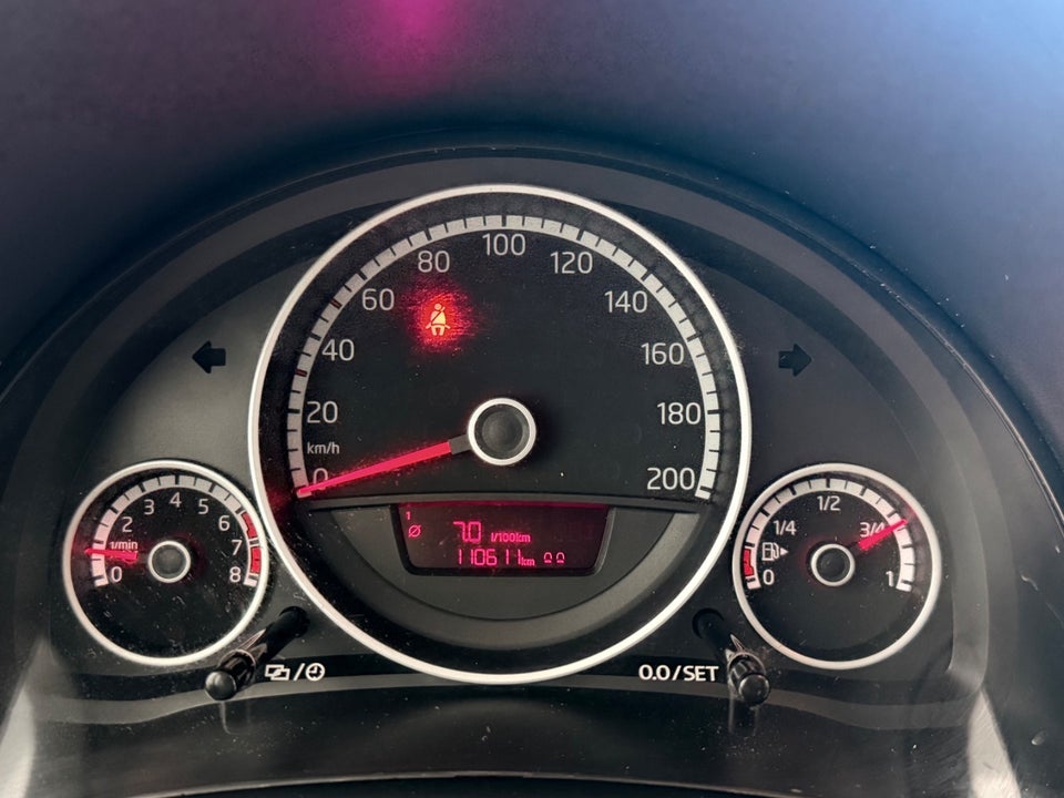 VW Up! 1,0 75 High Up! BMT 5d