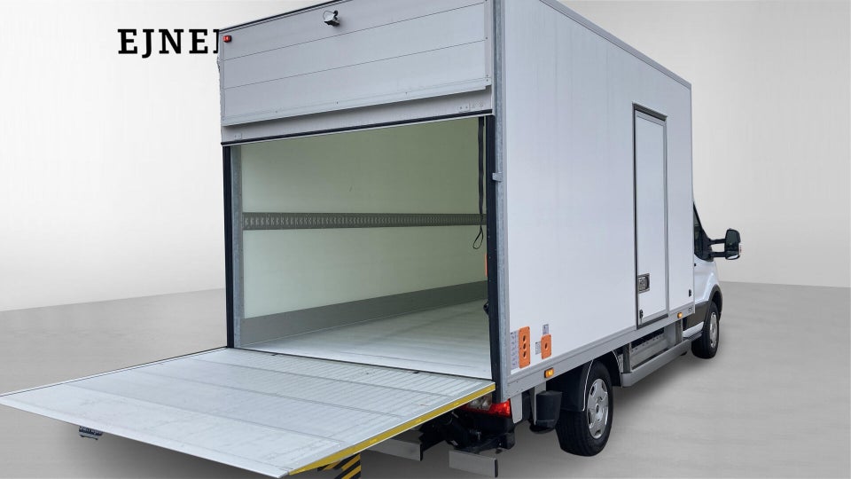 Ford E-Transit 425 L3 Chassis 68 Trend H1 RWD