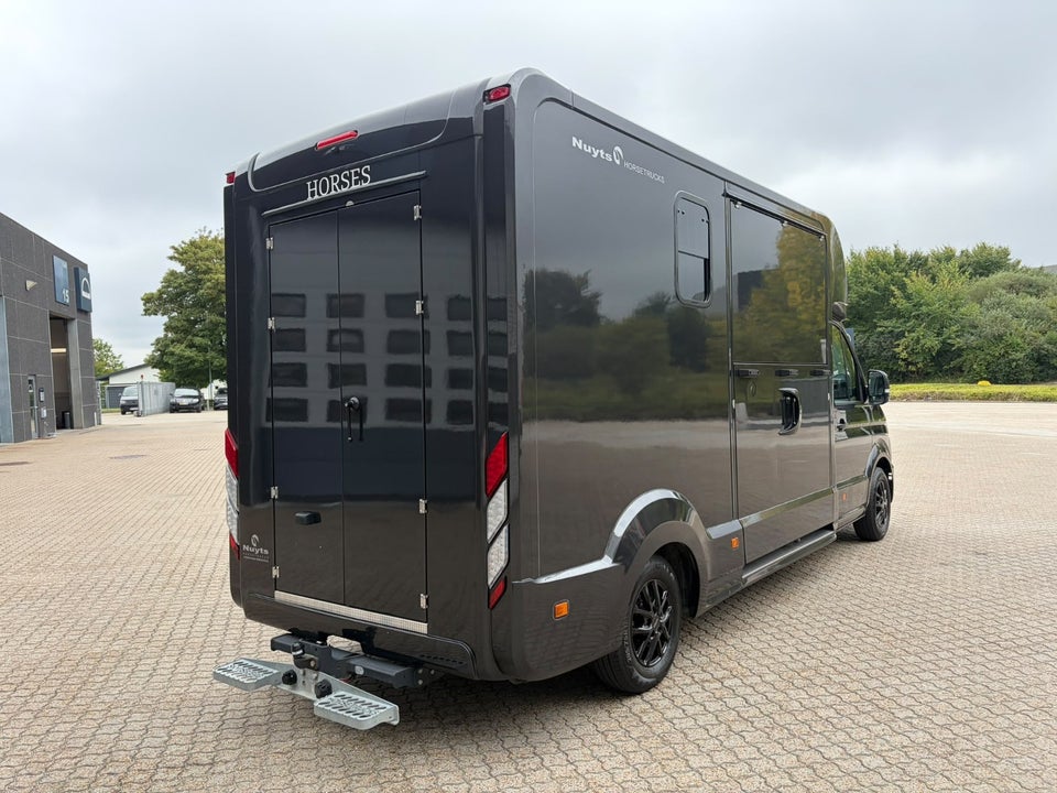 MAN TGE 2,0 3.180 Chassis L4 aut. FWD