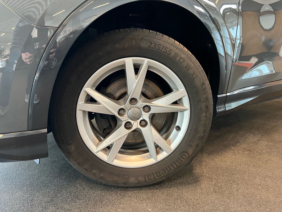 Audi Q3 35 TFSi Advanced Prestige S-tr. 5d