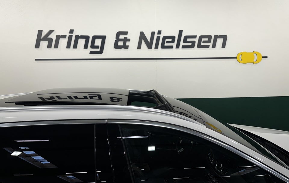 Mercedes E220 d 2,0 AMG Line stc. aut. 5d