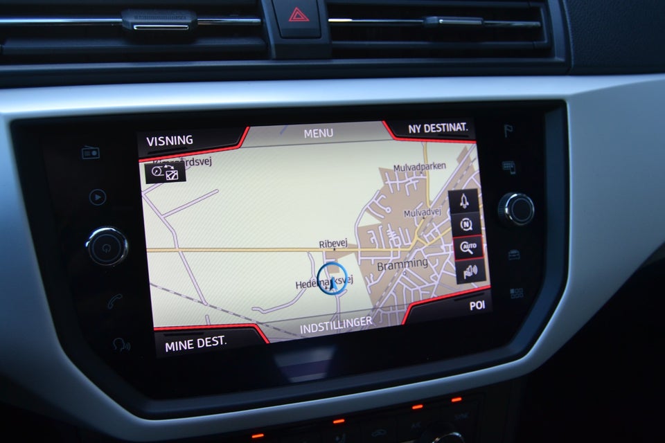 Seat Arona 1,6 TDi 95 Xcellence DSG 5d