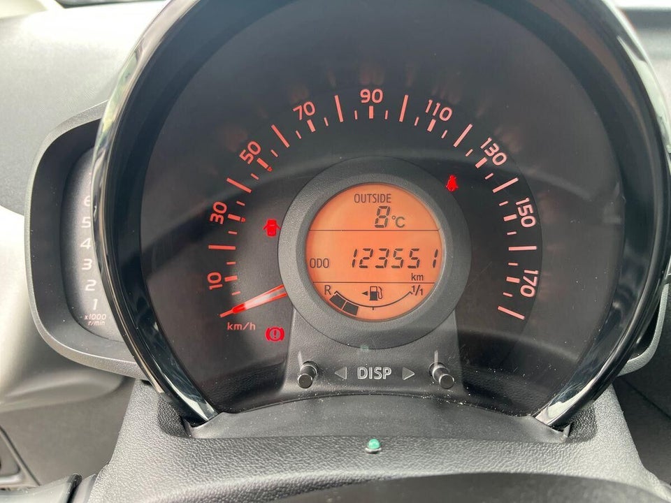 Toyota Aygo 1,0 VVT-i x-sky 5d