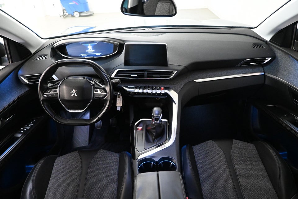 Peugeot 5008 1,5 BlueHDi 130 Allure Pack 7prs 5d