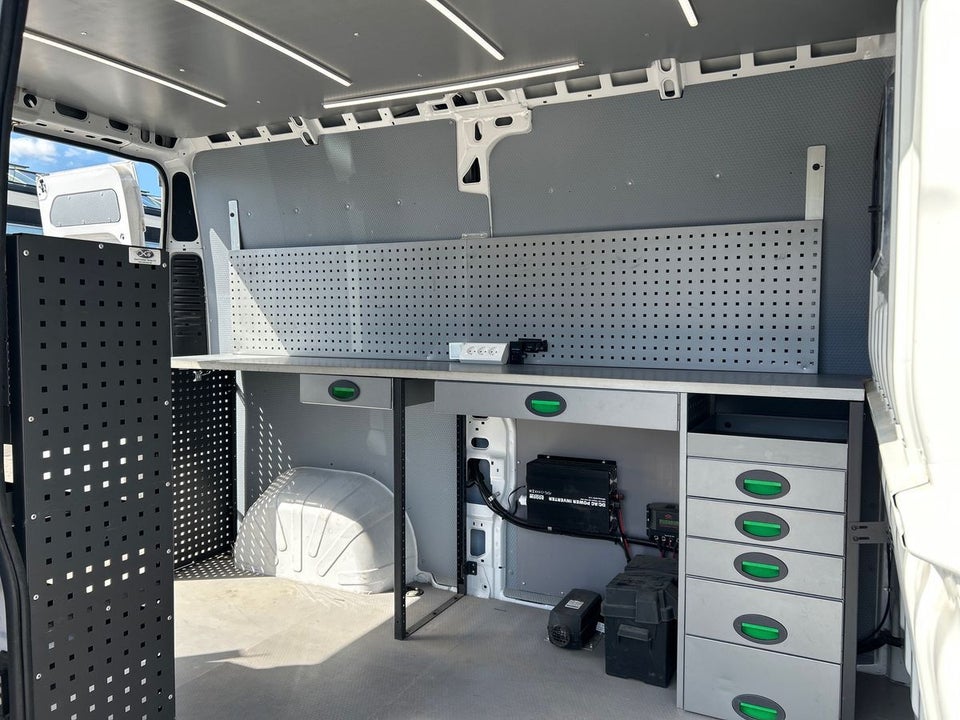 Citroën Jumper 33 2,2 BlueHDi 140 L2H2 FlexLine