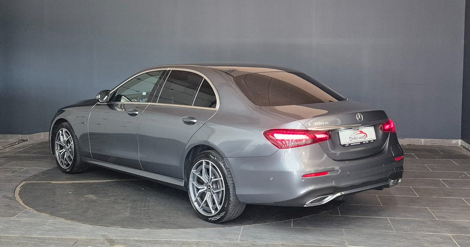 Mercedes E300 de 2,0 AMG Line aut. 4d