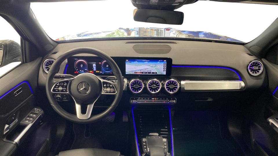 Mercedes EQB300 Progressive 4Matic 5d