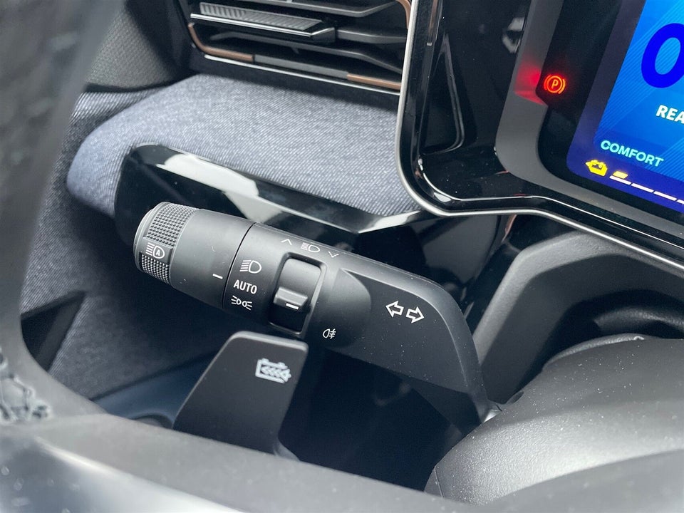 Renault 4 E-Tech 52 Techno 5d