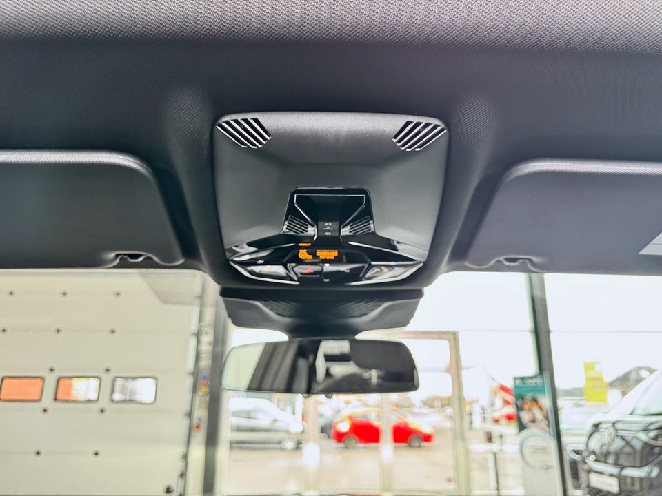 BMW iX1 xDrive30 Fully Charged M-Sport 5d