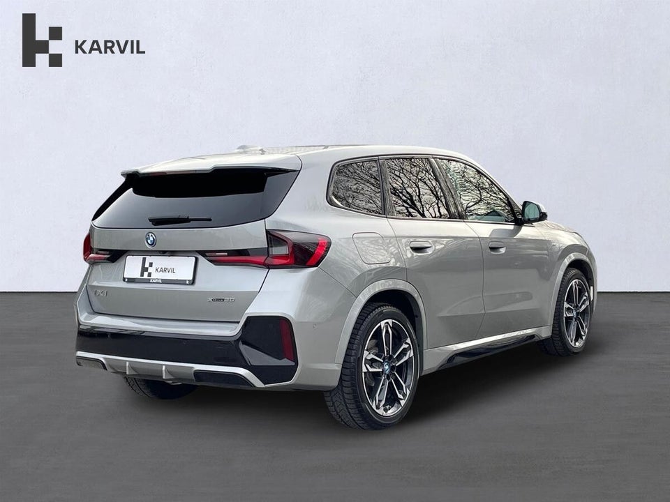 BMW iX1 xDrive30 M-Sport 5d