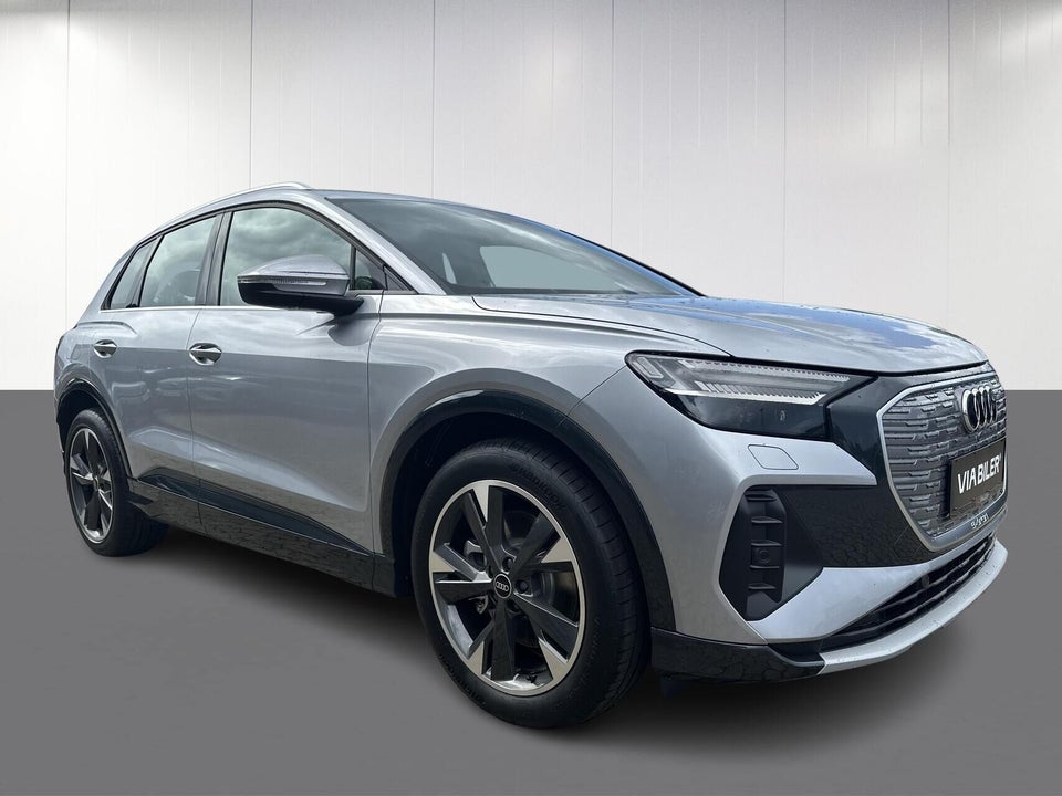 Audi Q4 e-tron 45 Progress quattro 5d