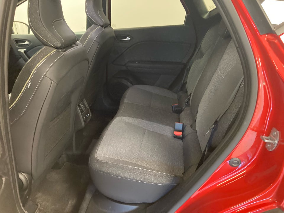 Renault Captur 1,3 TCe 160 Techno EDC 5d