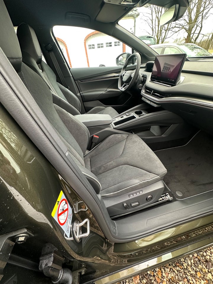 Skoda Enyaq 85 iV Sportline Maxx 5d