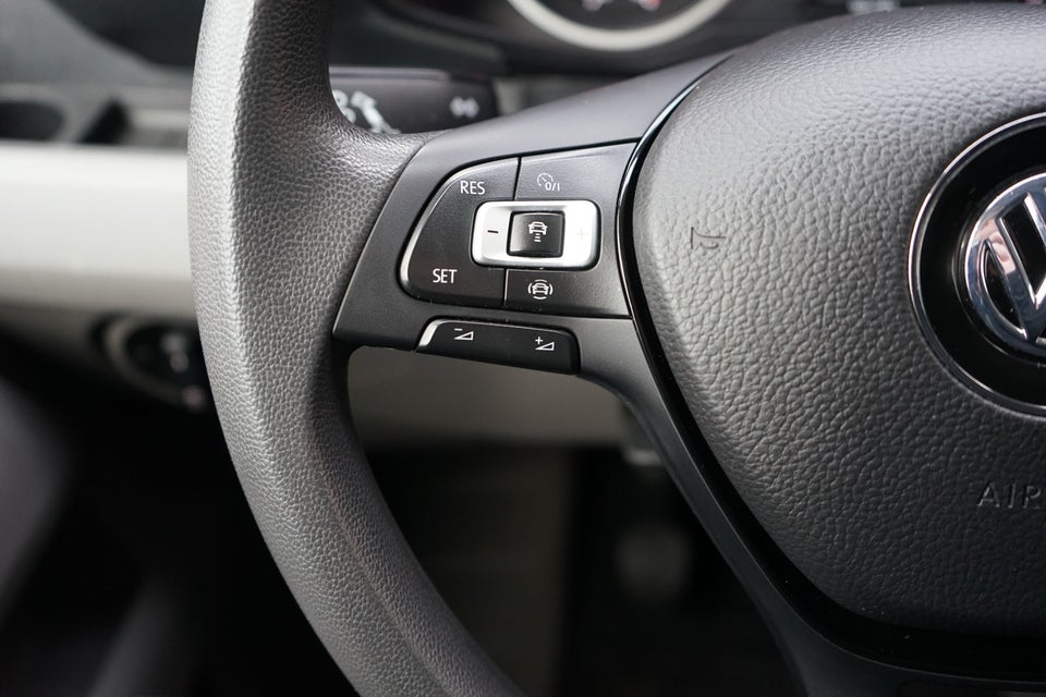 VW Crafter 35 2,0 TDi 177 Kassevogn L3H2