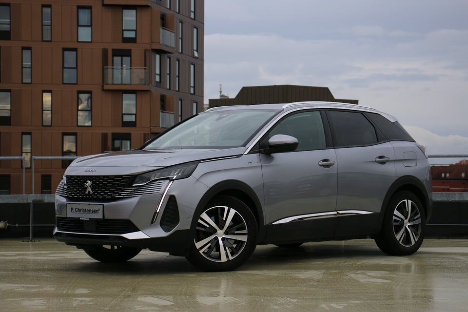 Peugeot 3008 1,6 Hybrid4 Allure Pack LTD EAT8 5d