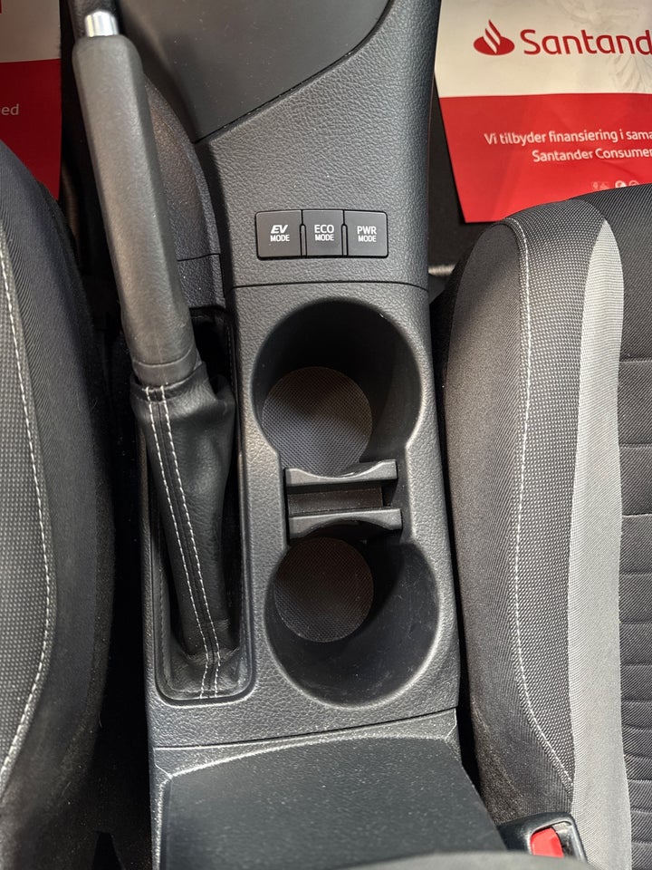 Toyota Auris 1,8 Hybrid H2 Comfort CVT 5d