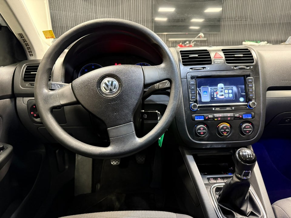 VW Golf V 1,9 TDi 90 Comfortline 5d