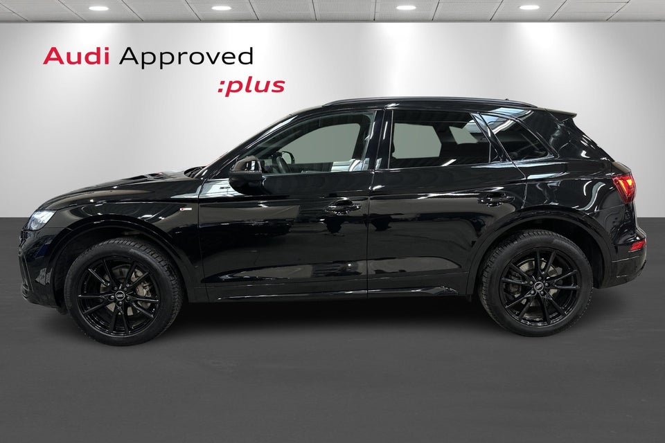 Audi Q5 40 TDi S-line Midnight Edition quattro S-tr. 5d