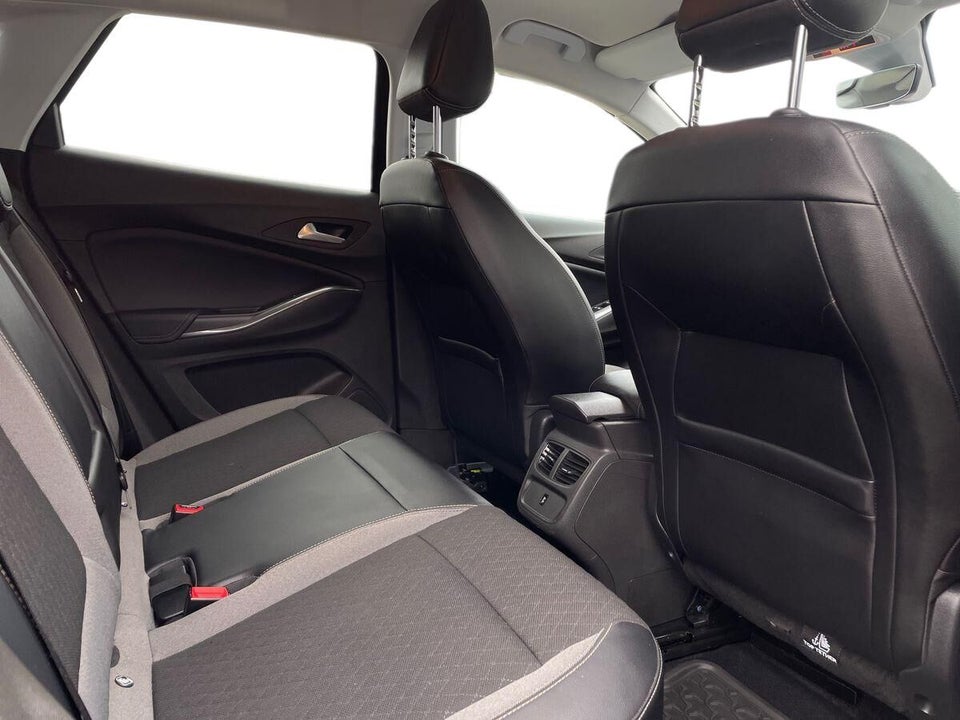 Opel Grandland X 1,6 Hybrid Cosmo Prestige aut. 5d