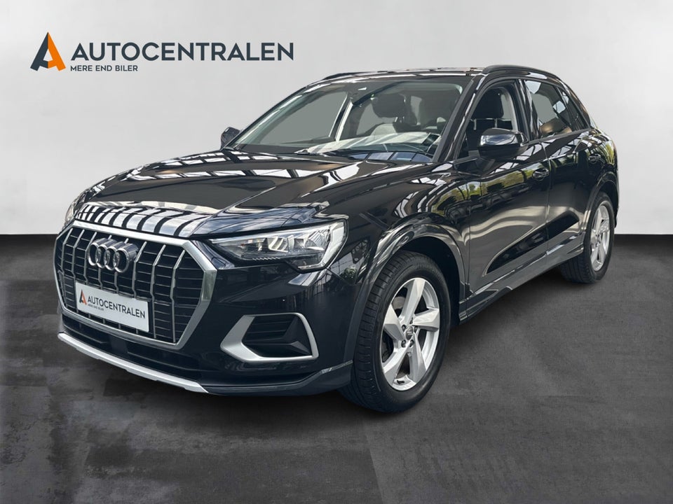 Audi Q3 35 TFSi Advanced Prestige S-tr. 5d