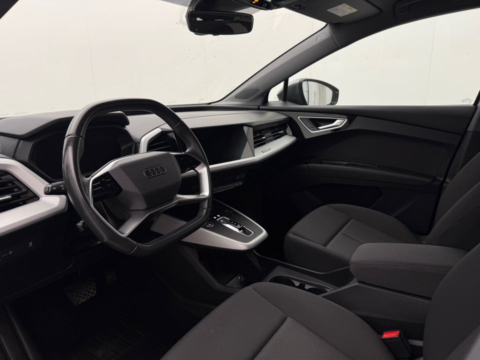 Audi Q4 e-tron 50 Attitude quattro 5d