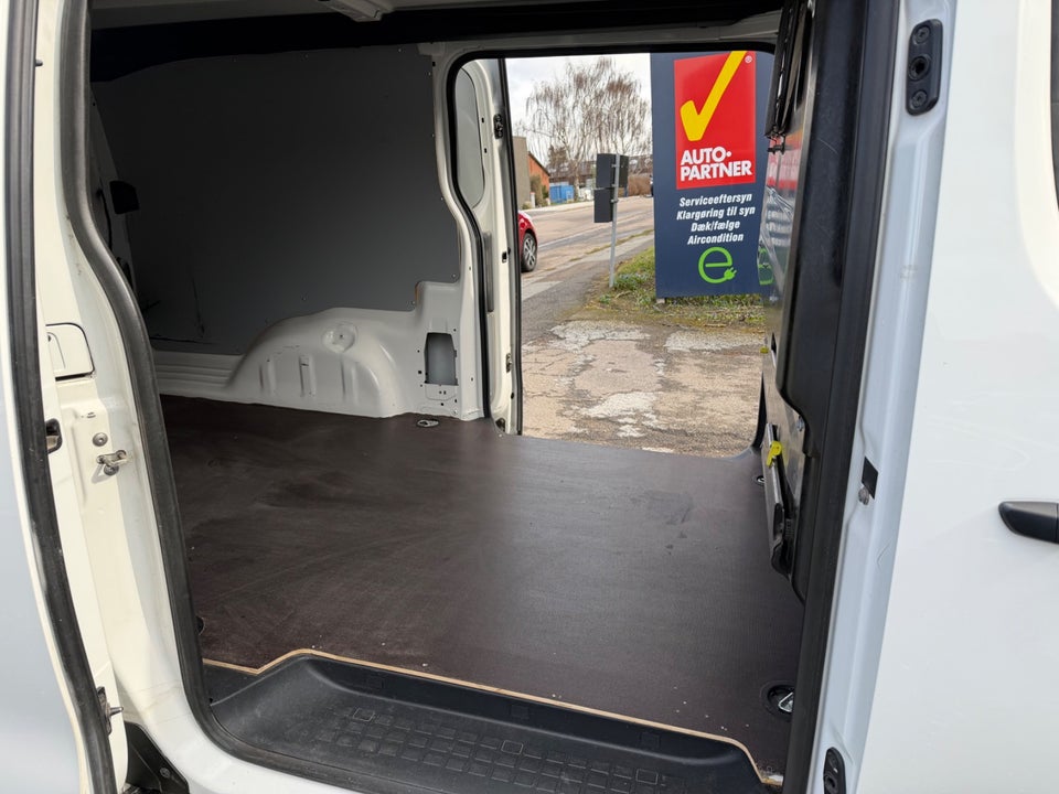 Toyota ProAce 2,0 D 120 Long Comfort 6d