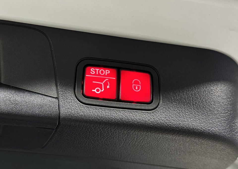 Mercedes EQB250 AMG Line 7prs 5d