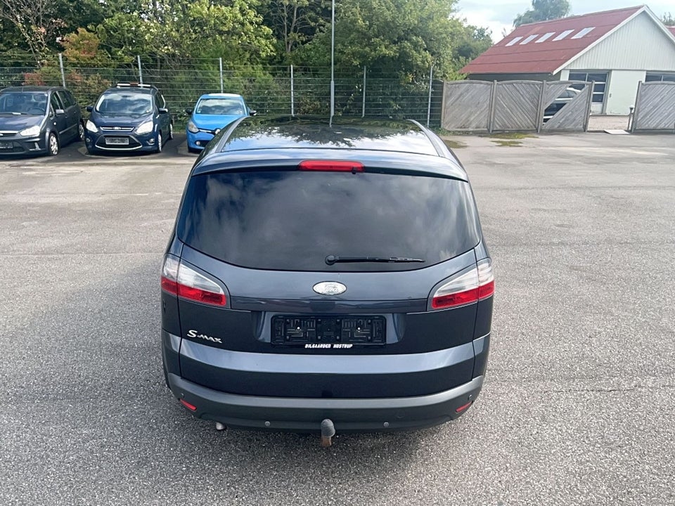 Ford S-MAX 2,0 Ambiente 5d