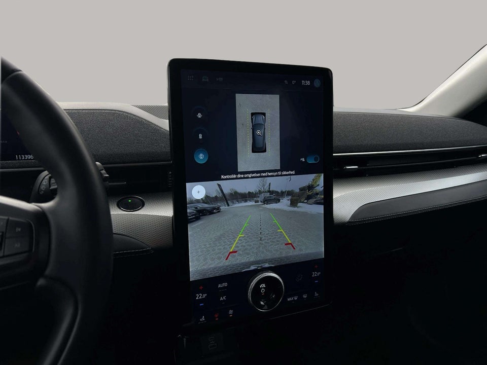 Ford Mustang Mach-E 68 Standard Range 5d