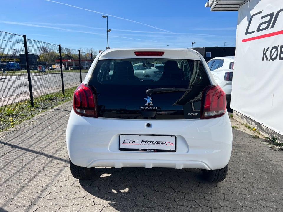 Peugeot 108 1,0 e-VTi 72 Infinity 5d