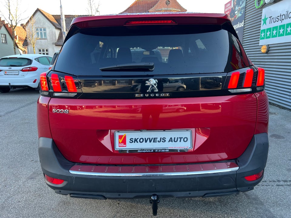 Peugeot 5008 1,5 BlueHDi 130 Allure EAT8 7prs 5d