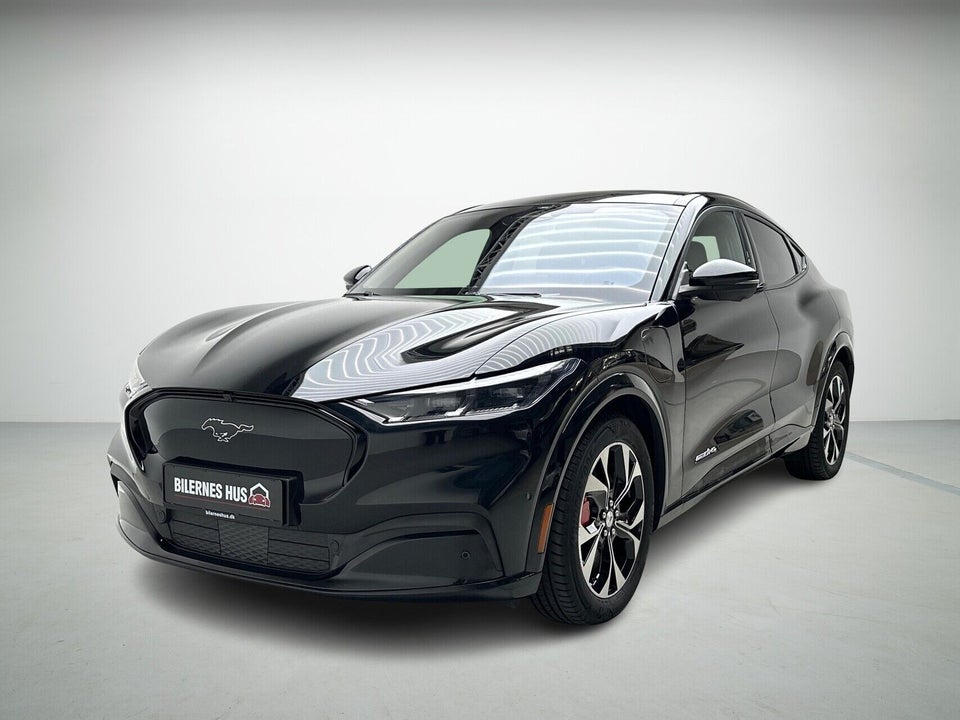 Ford Mustang Mach-E 98 Premium Extended Range AWD 5d