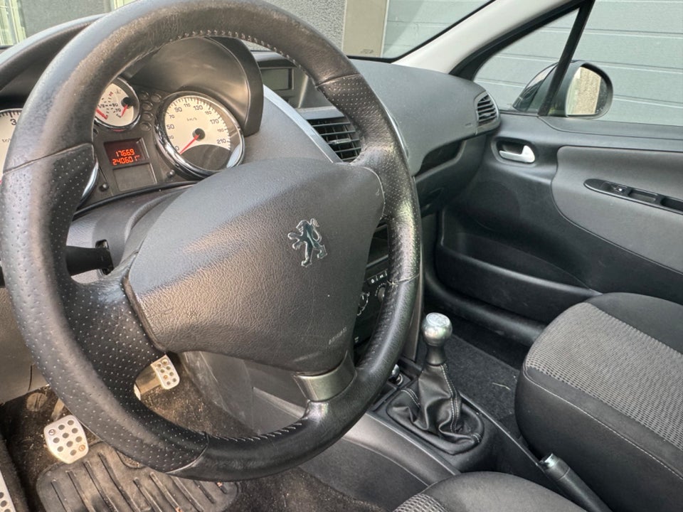 Peugeot 207 1,6 HDi 92 Comfort+ SW 5d