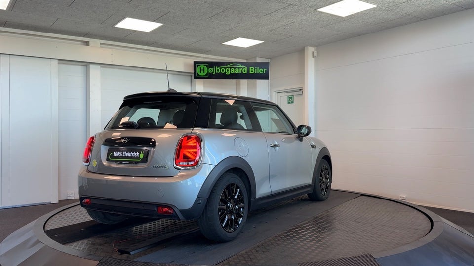 MINI Cooper SE Edition Premium 3d
