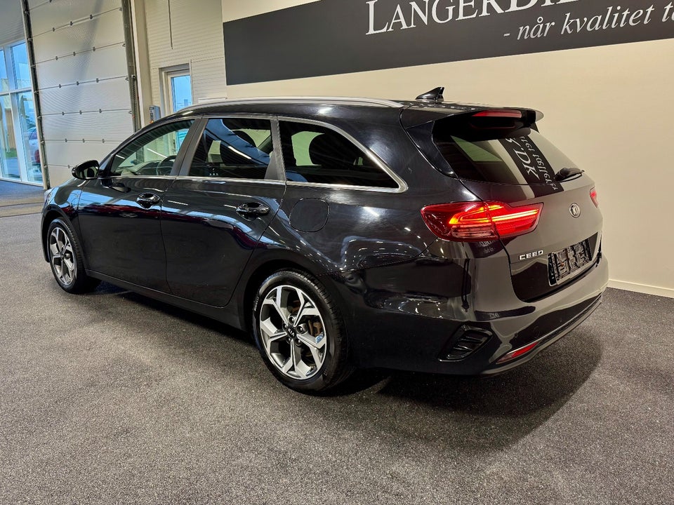 Kia Ceed 1,6 CRDi 136 Intro Edition SW DCT 5d