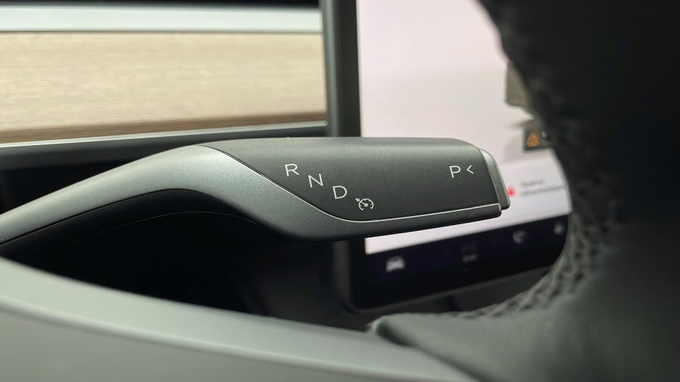 Tesla Model Y Performance AWD 5d