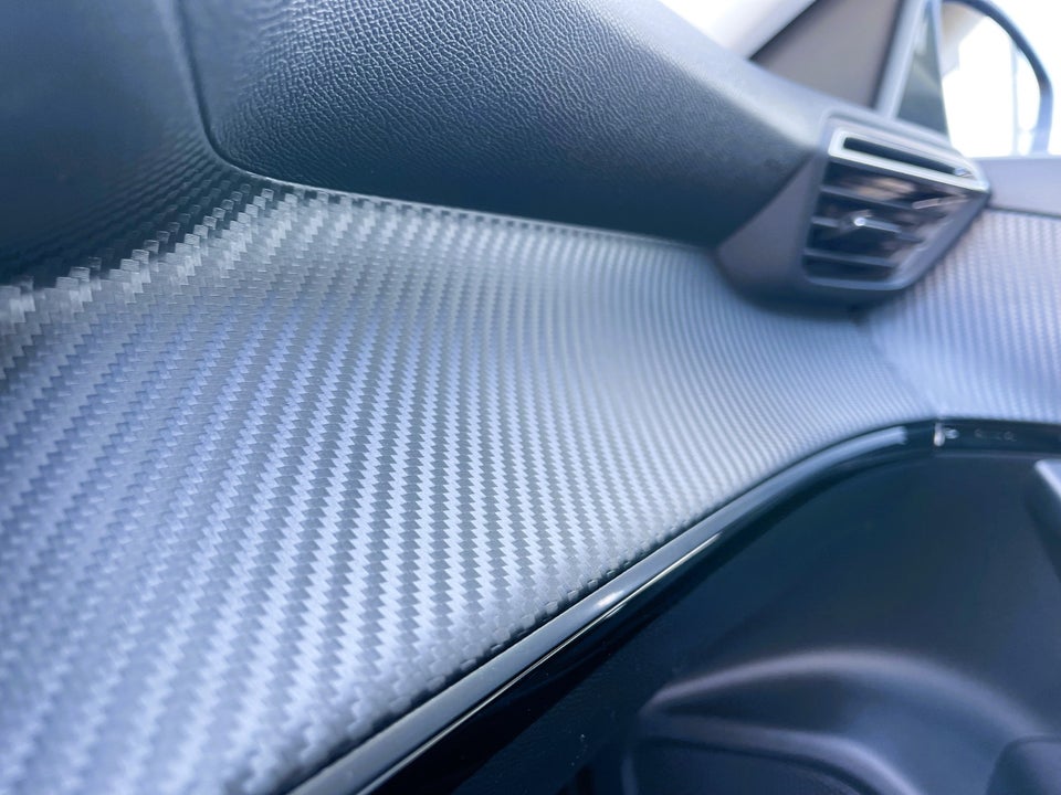 Peugeot 2008 1,2 PureTech 130 Active Limited EAT8 5d