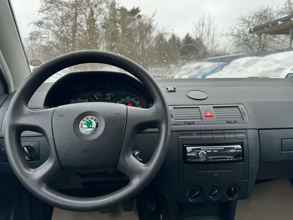 Skoda Fabia 1,2 12V Ambiente 5d