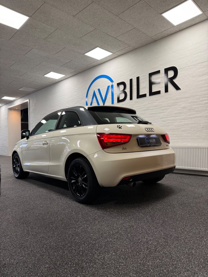 Audi A1 1,2 TFSi 86 Ambition Sportback 5d