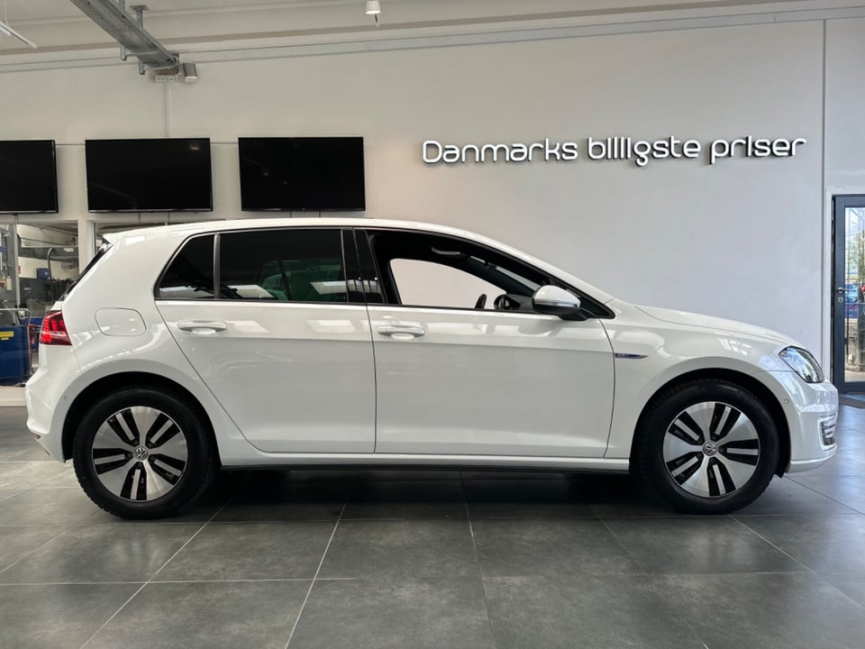 VW Golf VII 1,4 GTE Highline DSG 5d