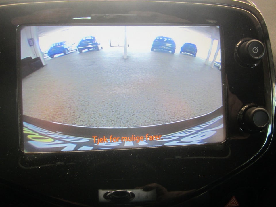 Toyota Aygo 1,0 VVT-i x-wave 5d