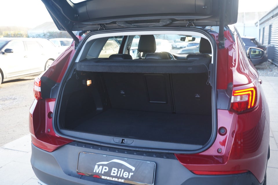 Opel Grandland X 1,6 Hybrid Ultimate aut. 5d