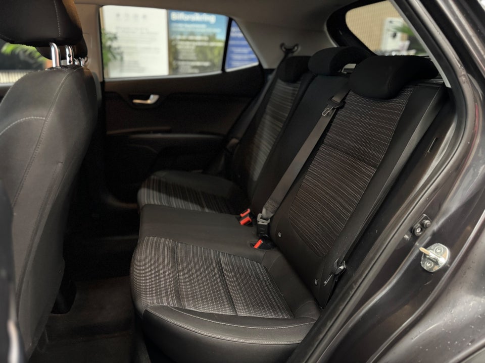 Kia Stonic 1,0 T-GDi Attraction 5d